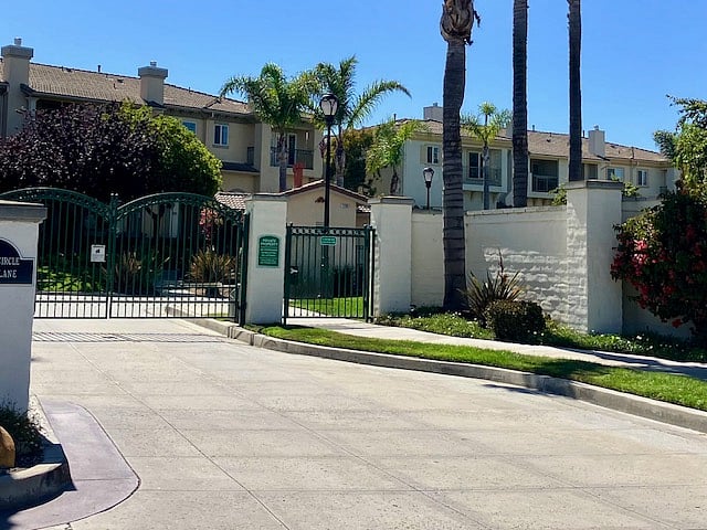Furnished Finder property 880928_1 photo 14