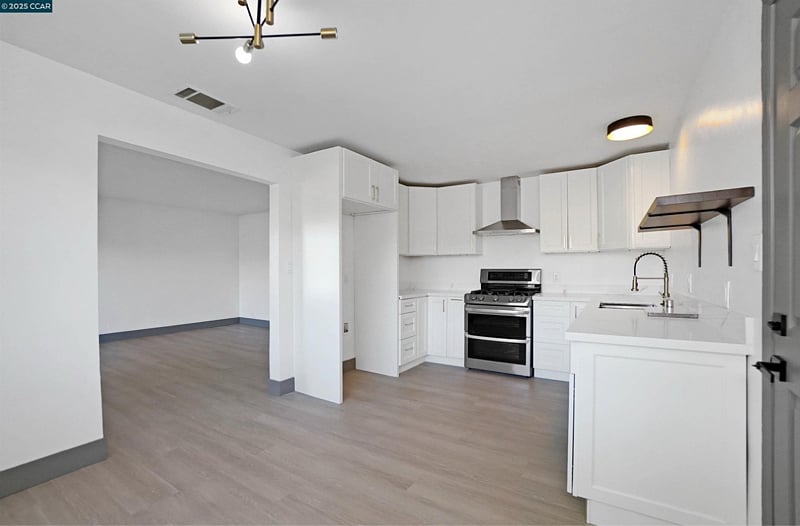 Furnished Finder property 880931_1 photo 4