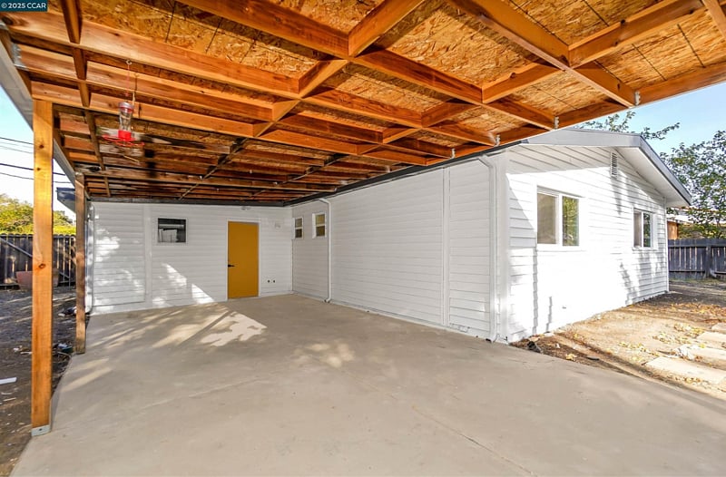 Furnished Finder property 880931_1 photo 11