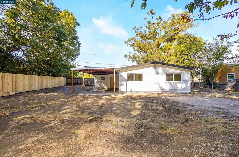 Furnished Finder property 880931_1 photo 17