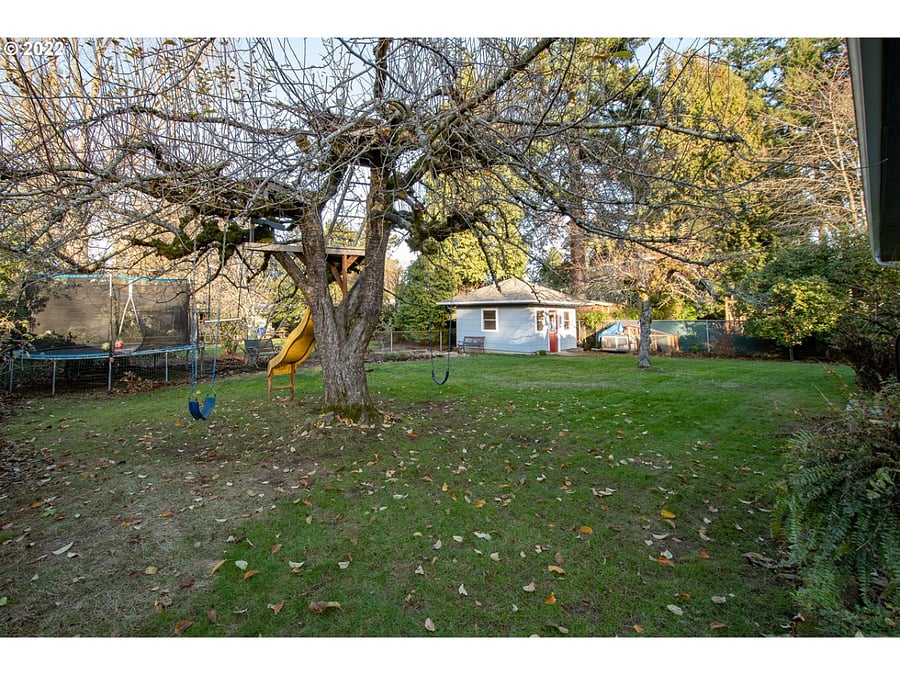 Furnished Finder property 880933_1 photo 12