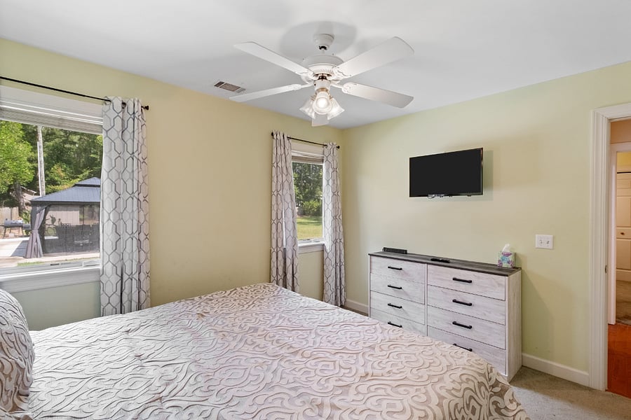 Furnished Finder property 880955_1 photo 16