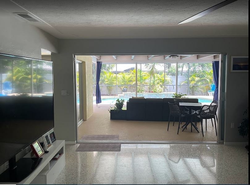 Furnished Finder property 880969_1 photo 7