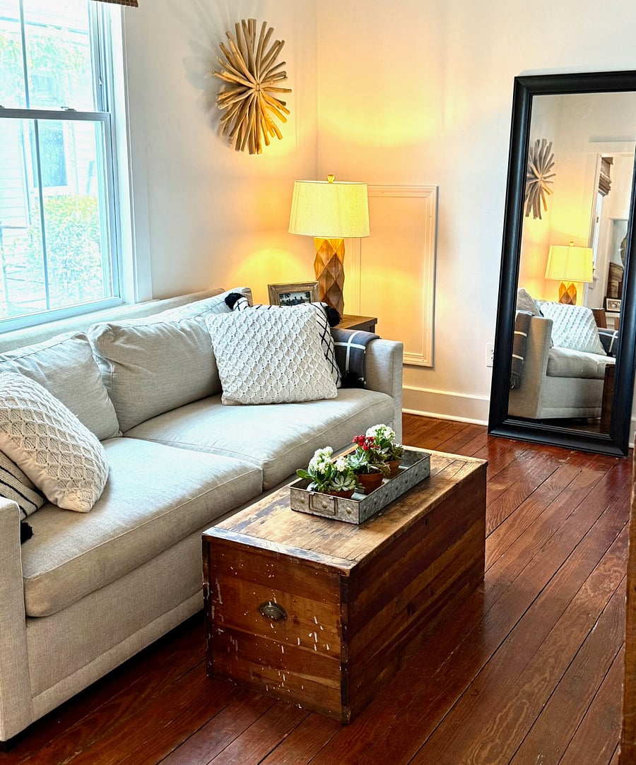 Furnished Finder property 881000_1 photo 5