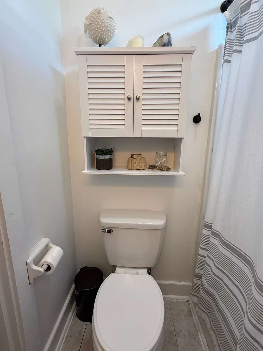 Furnished Finder property 881000_1 photo 22