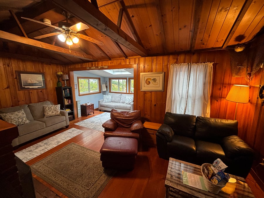Furnished Finder property 881001_1 photo 11