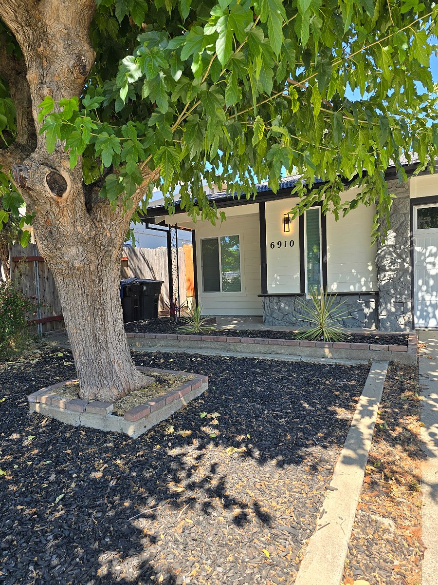 Furnished Finder property 881009_1 photo 12