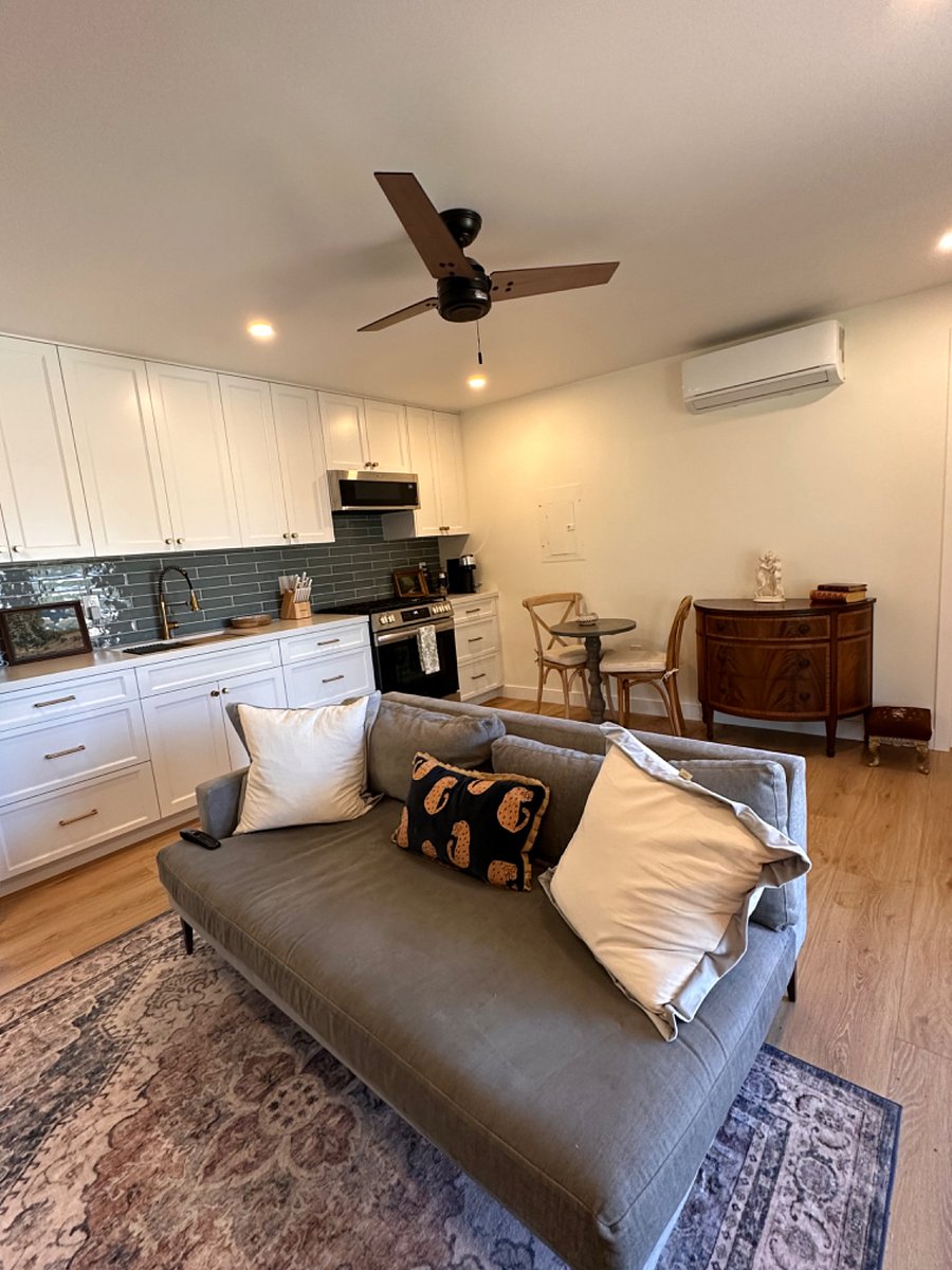 Furnished Finder property 881019_1 photo 5