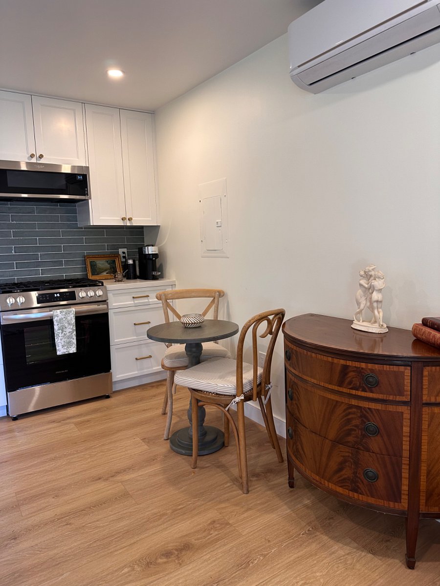 Furnished Finder property 881019_1 photo 7