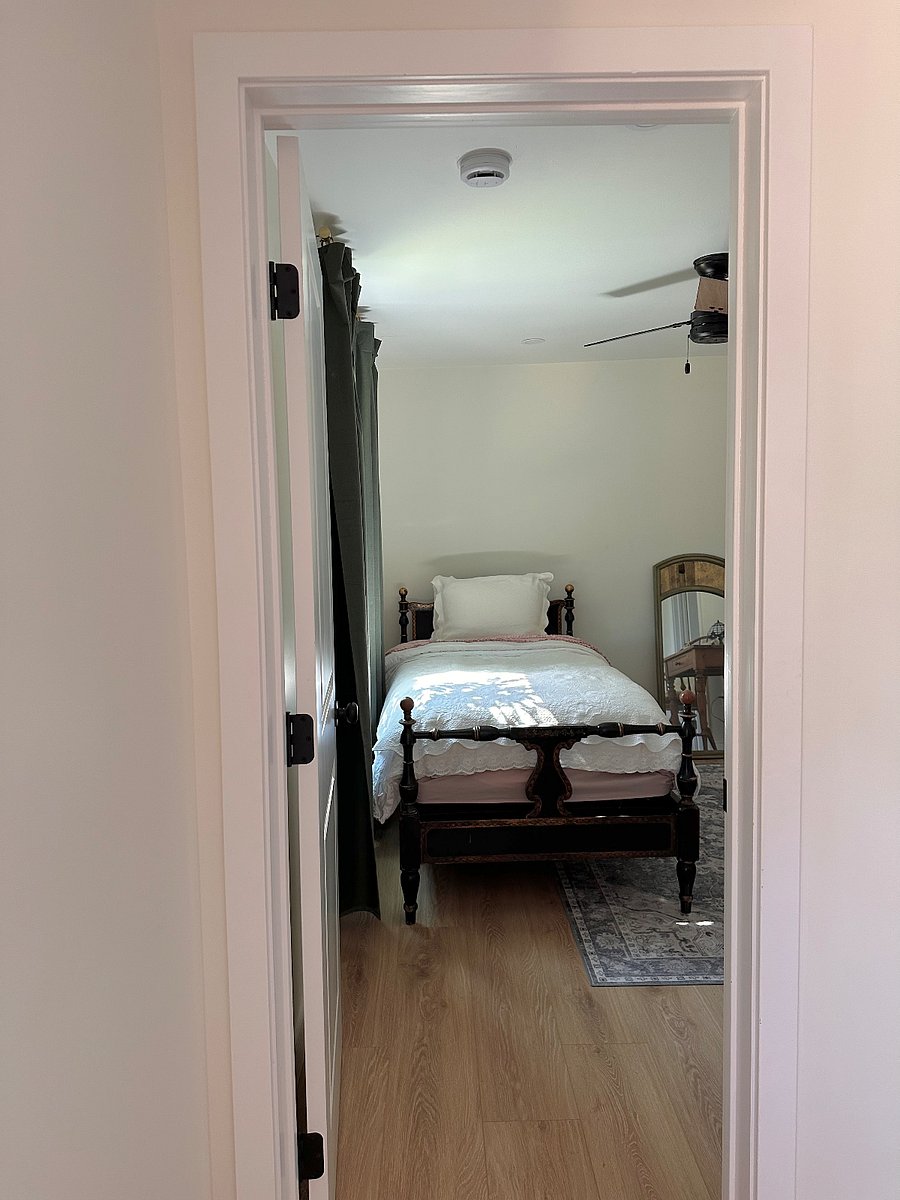 Furnished Finder property 881019_1 photo 14