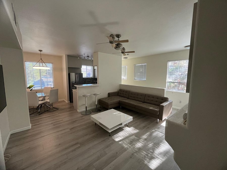 Furnished Finder property 881054_1 photo 3