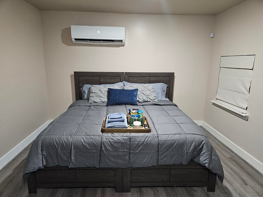 King Bed Option