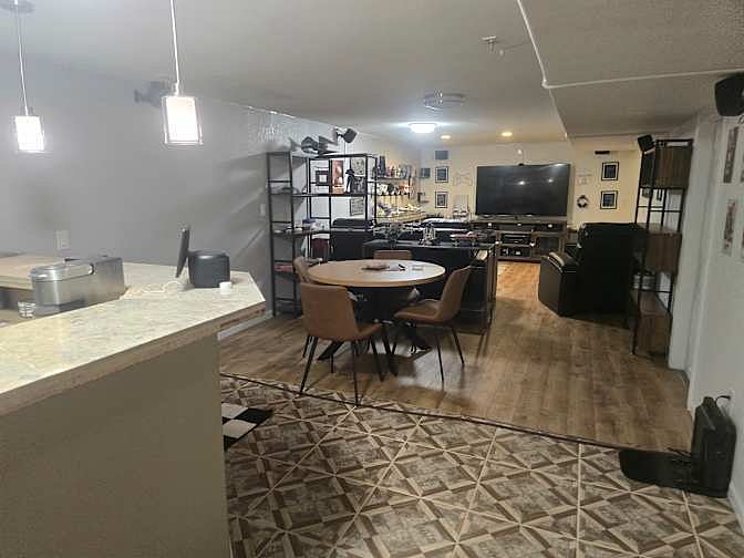 Furnished Finder property 881088_1 photo 3