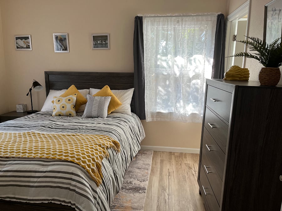 Queen Bedroom