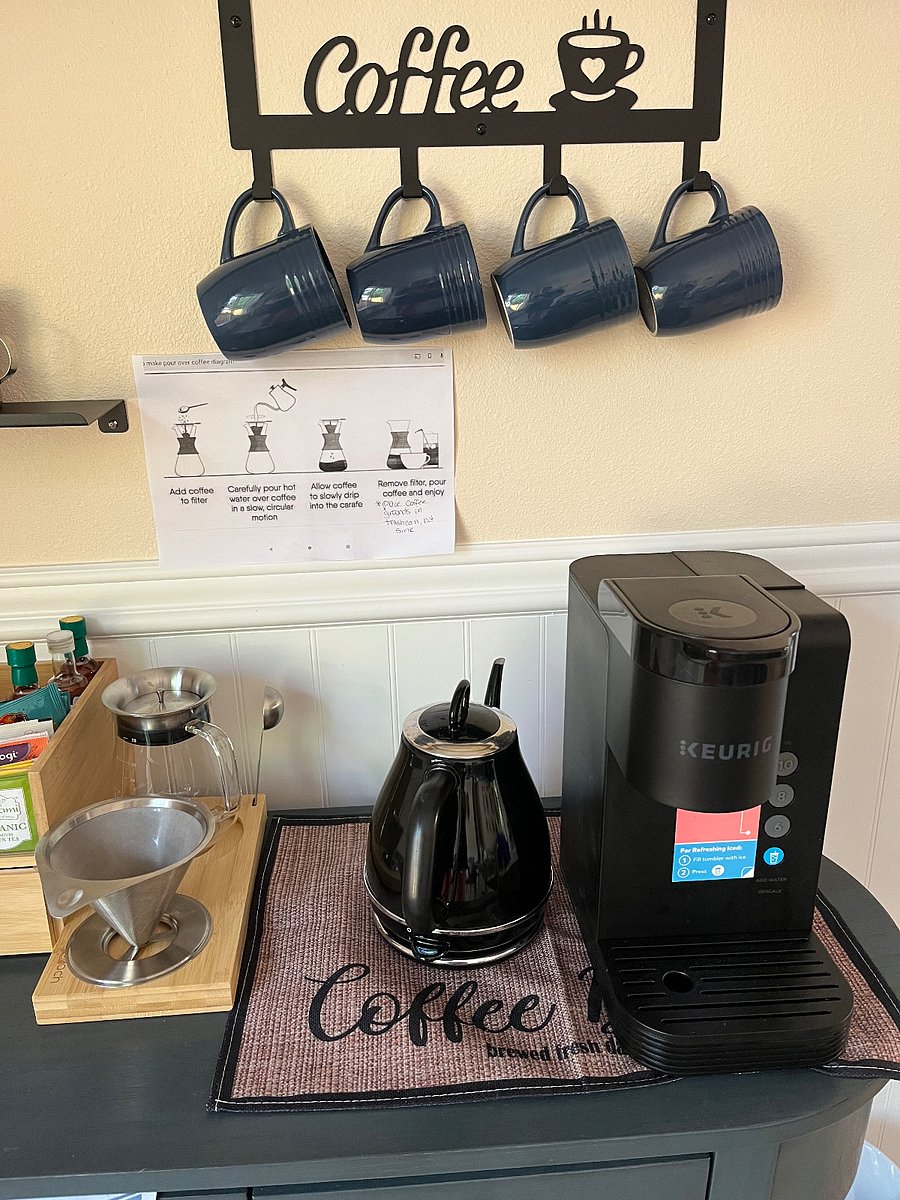 Beverage Station featuring K-Cup and Pour Over brewing