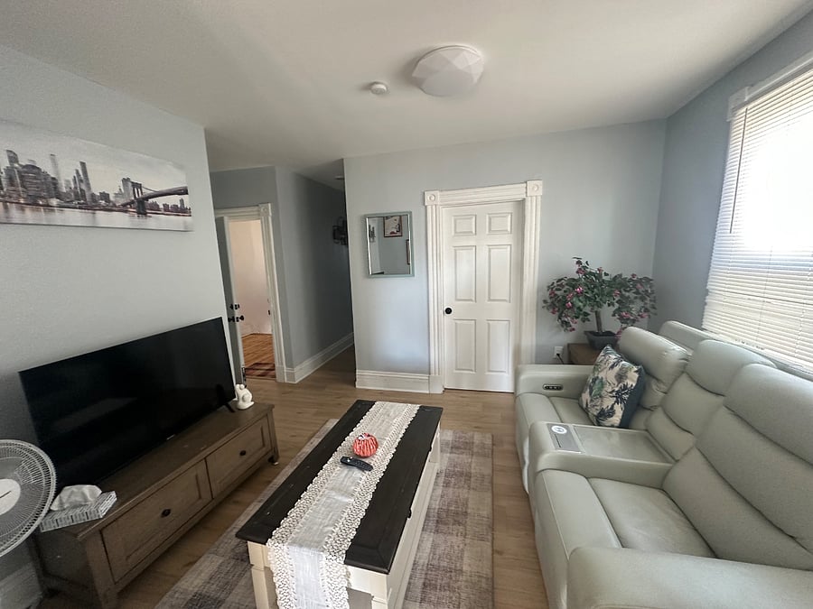 Furnished Finder property 881106_1 photo 24