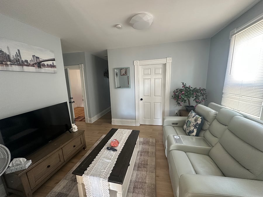 Furnished Finder property 881106_1 photo 25