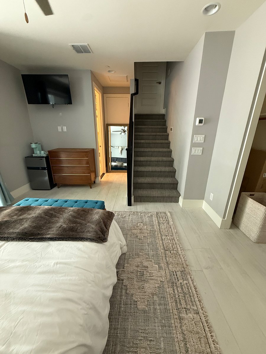 Furnished Finder property 881146_1 photo 7