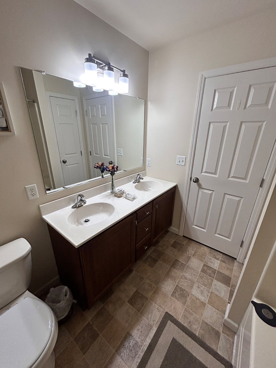Furnished Finder property 881161_1 photo 13