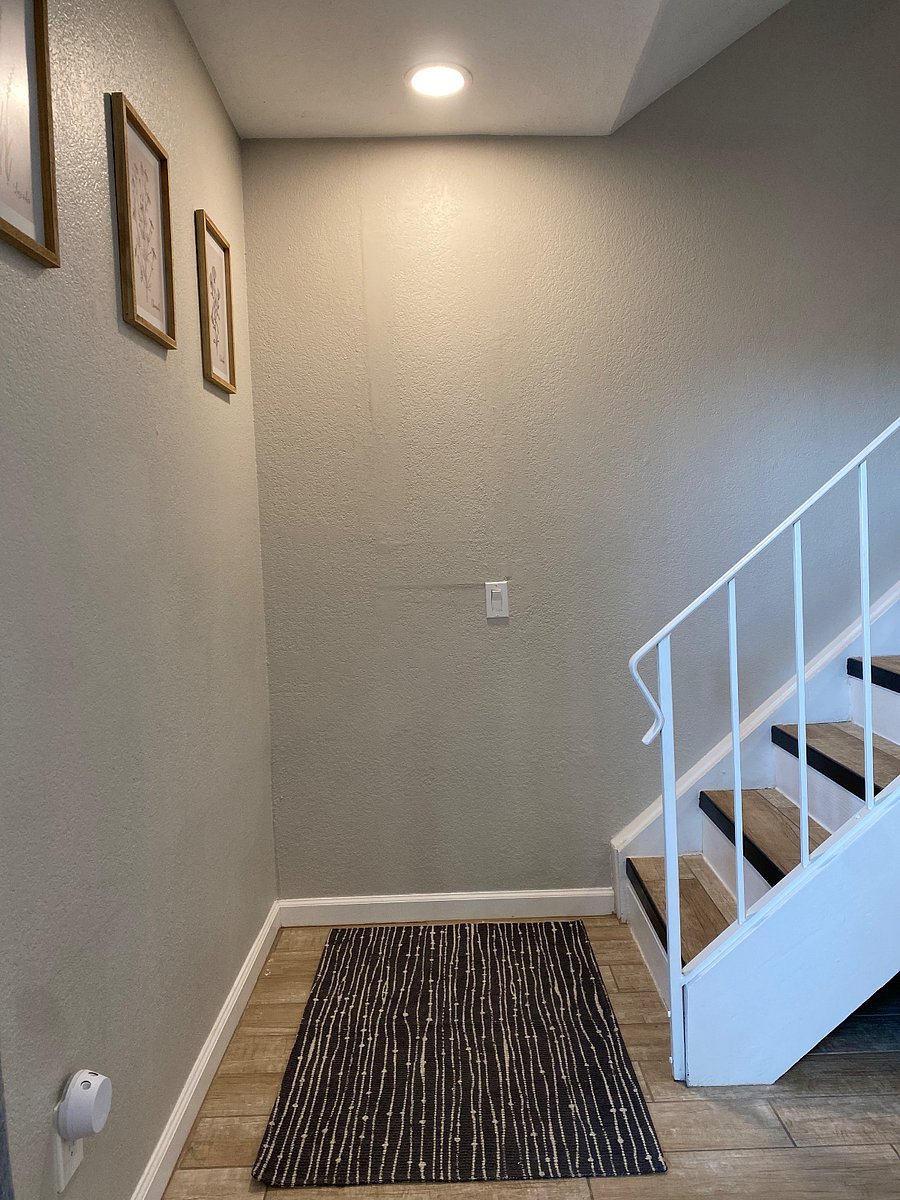 Furnished Finder property 881193_1 photo 11