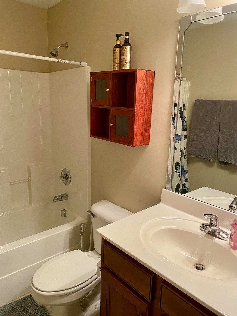 Private bathroom with tub/shower combo