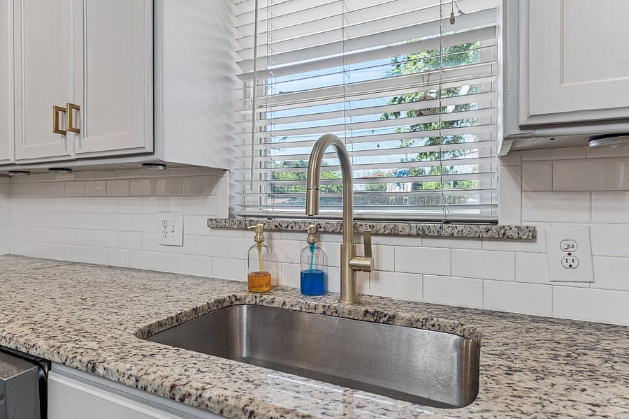 Furnished Finder property 881228_1 photo 6