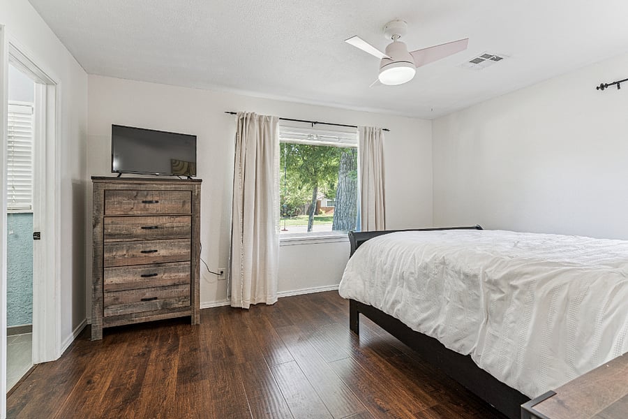 Furnished Finder property 881228_1 photo 16