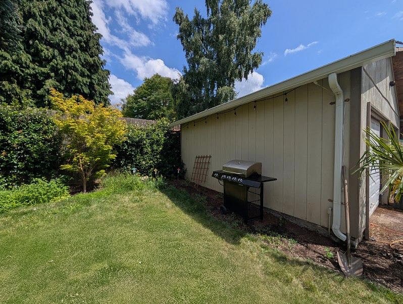 Furnished Finder property 881230_1 photo 16