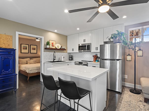 Furnished Finder property 881241_1 photo 4
