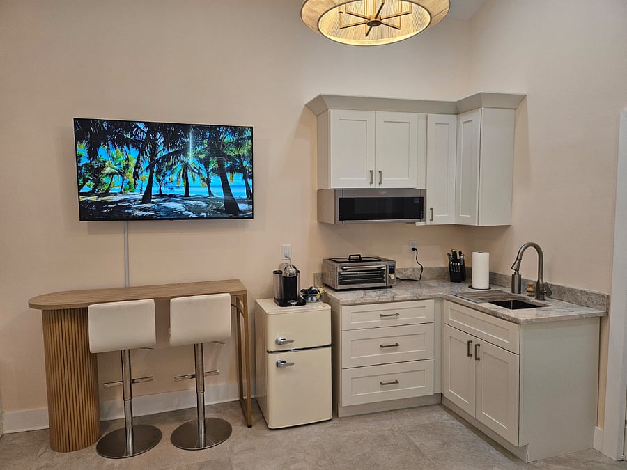 Furnished Finder property 881259_1 photo 4