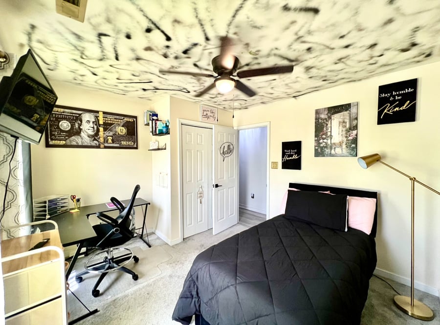 Bedroom 3 - Twin size bed & desk