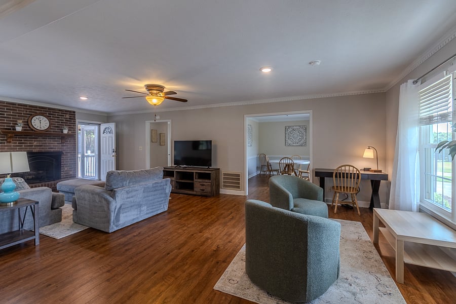 Furnished Finder property 881292_1 photo 12