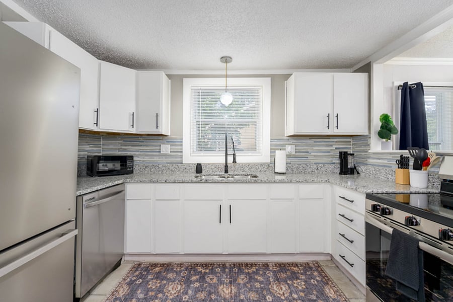 Furnished Finder property 881296_1 photo 5