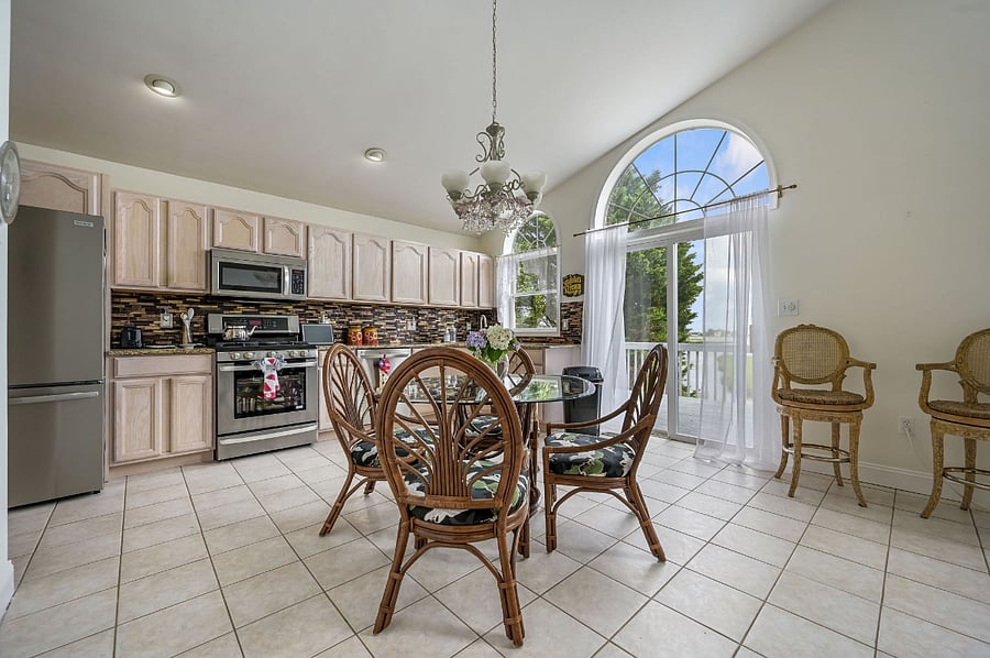 Furnished Finder property 881301_1 photo 9