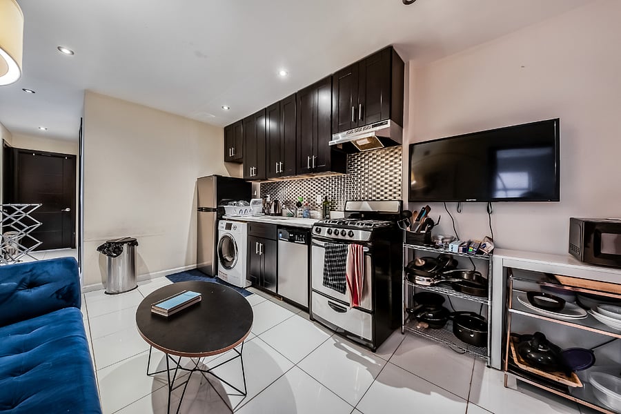 Furnished Finder property 881311_1 photo 3