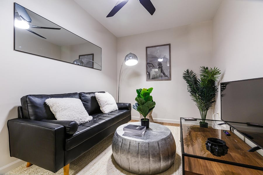 Furnished Finder property 881313_1 photo 4