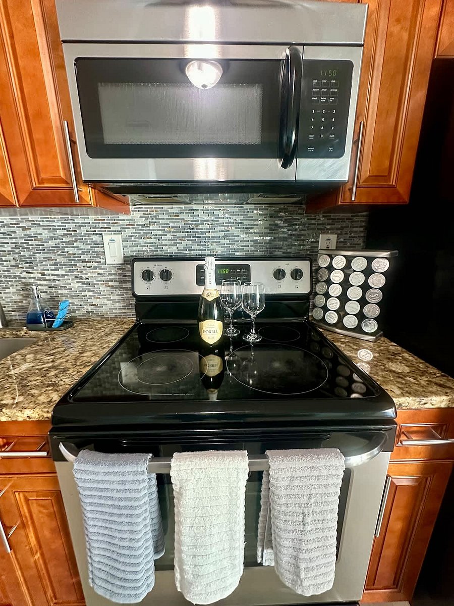 Furnished Finder property 881327_1 photo 24