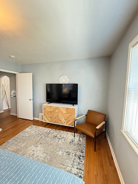 Furnished Finder property 881331_1 photo 14