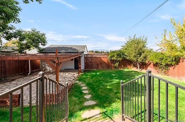 Furnished Finder property 881331_1 photo 22
