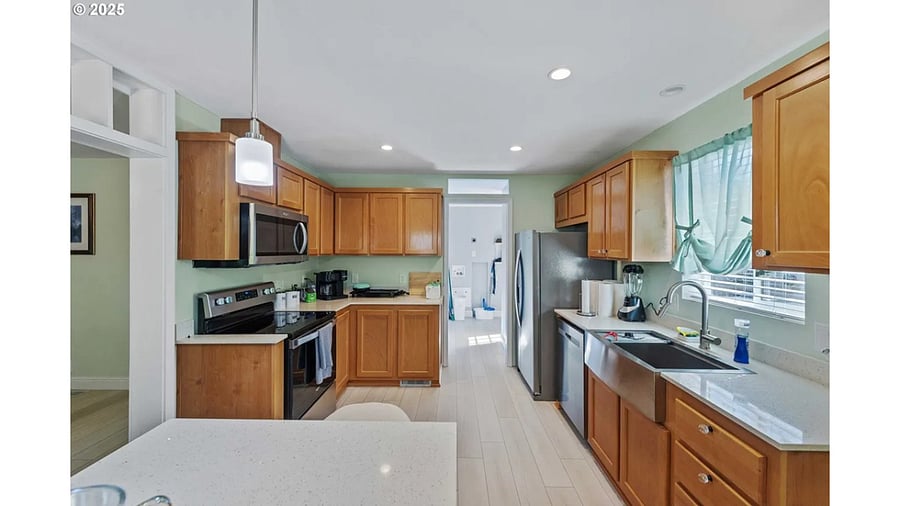 Furnished Finder property 881349_1 photo 9