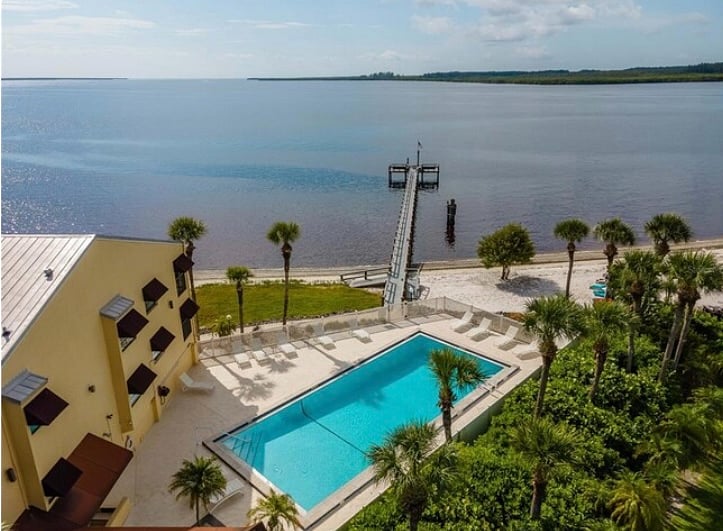 Furnished Finder property 881359_1 photo 3