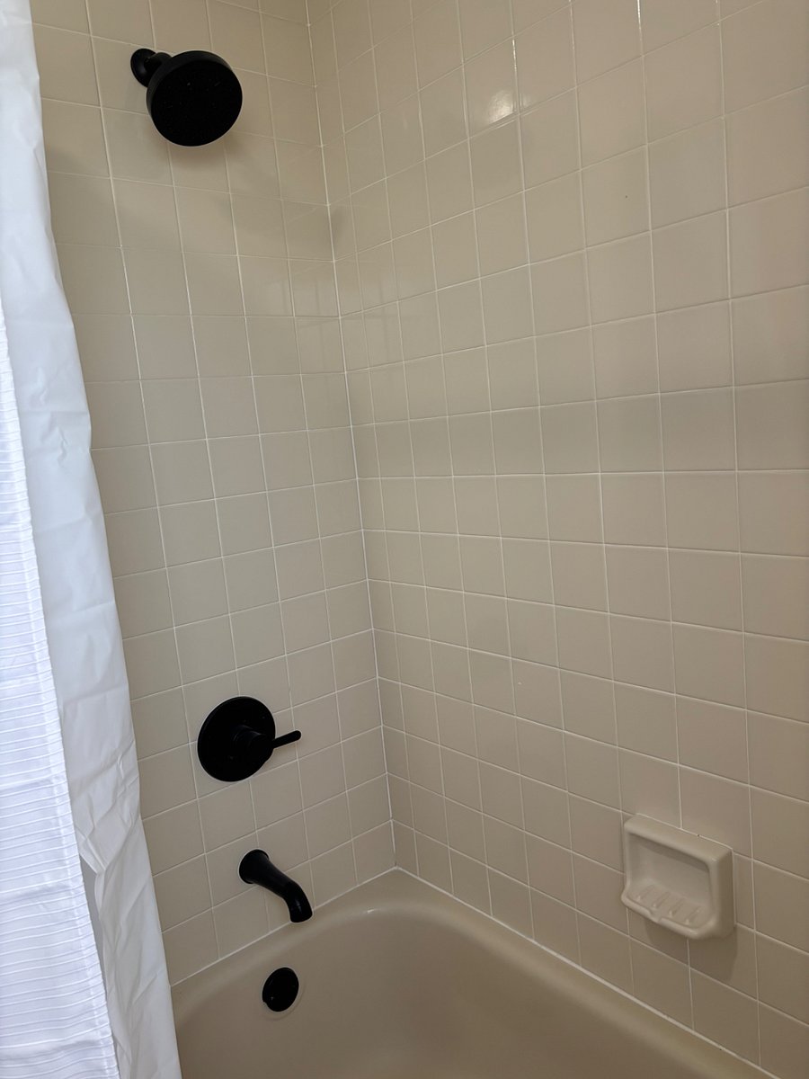 Furnished Finder property 881389_1 photo 3