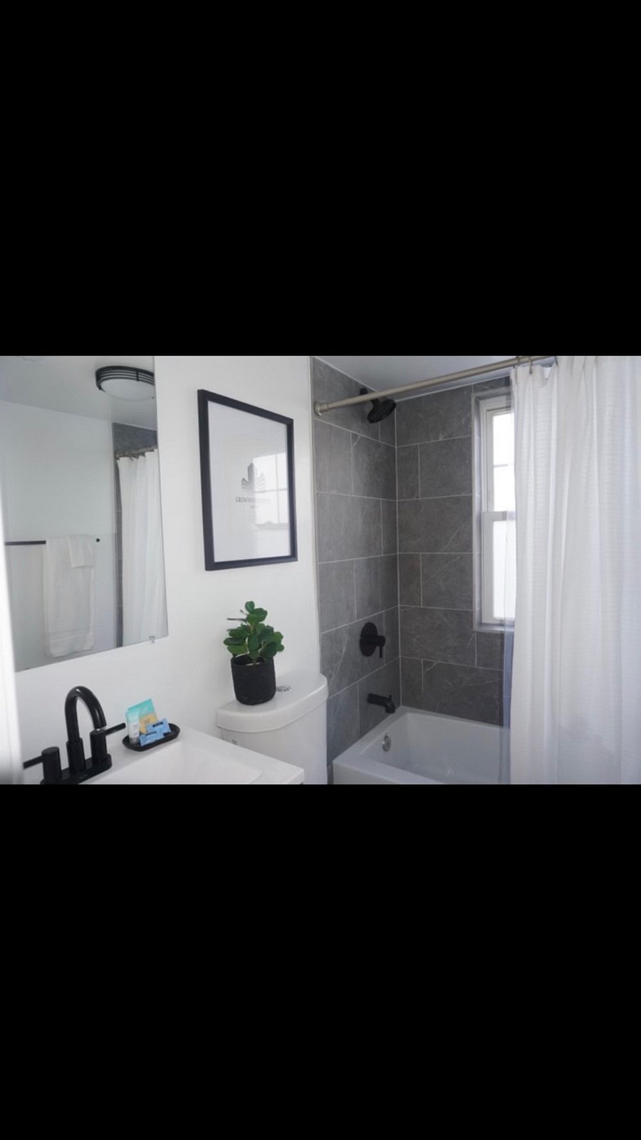 Furnished Finder property 881392_1 photo 10