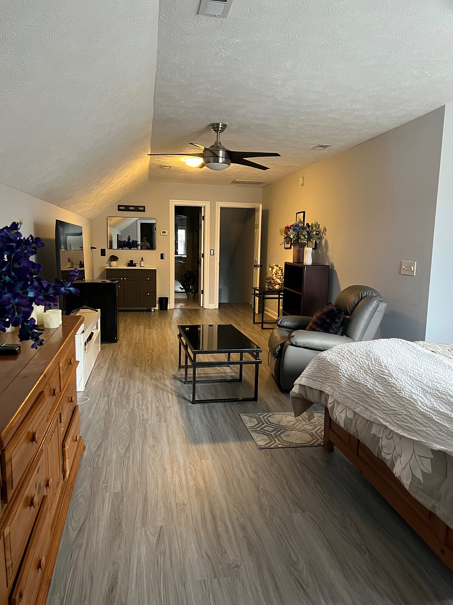 Furnished Finder property 881394_1 photo 3