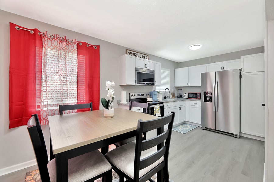 Furnished Finder property 881416_1 photo 3