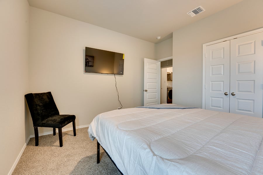Furnished Finder property 881421_1 photo 28