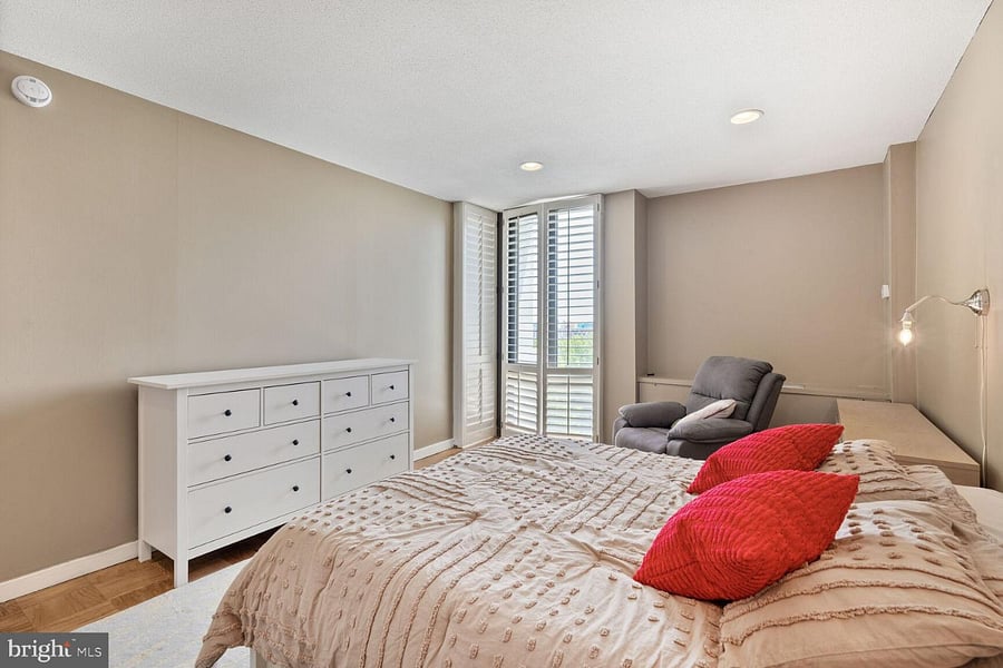 Furnished Finder property 881423_1 photo 5