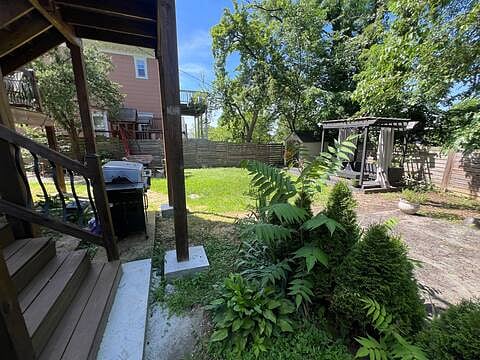 Furnished Finder property 881427_1 photo 10