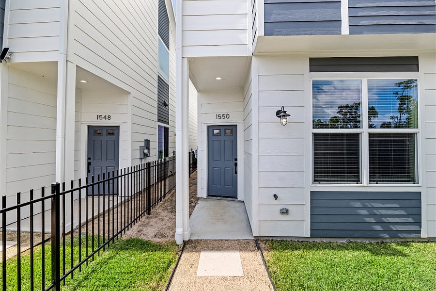 Furnished Finder property 881460_1 photo 12