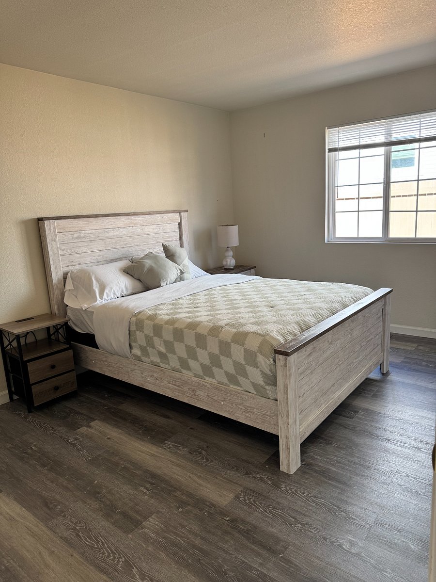 Furnished Finder property 881461_1 photo 12